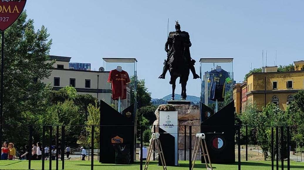TIRANA - Le maglie di questa sera. FOTO!