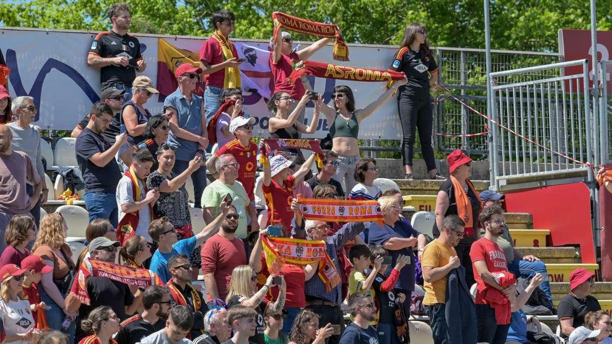 Il 1° gennaio allenamento al Tre Fontane aperto ai tifosi