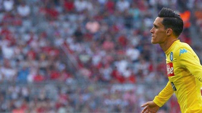 Napoli, Callejon: "Vicini alla Juve. Per lo Scudetto anche Milan, Roma e Inter"
