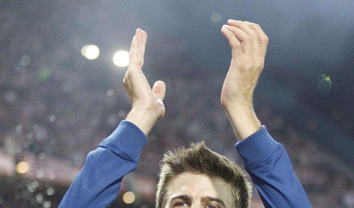 Twitter, Piqué: "Congratulazioni Bojan! 22 anni e nuovo giocatore del Milan! Buona fortuna!"