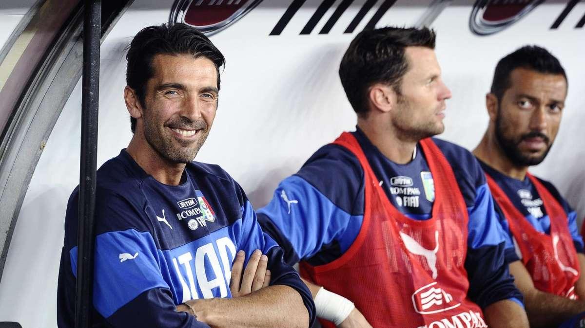 Italia, Buffon: "Lotito? Non capisco il clamore. Sta vicino alla squadra, ma non entra nello spogliatoio"
