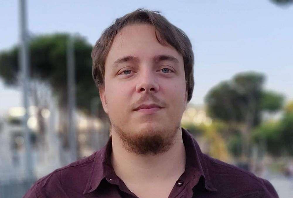Sulla via della normalità