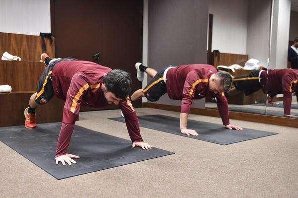 Twitter AS Roma: "Lavoro di scarico in palestra". FOTO!