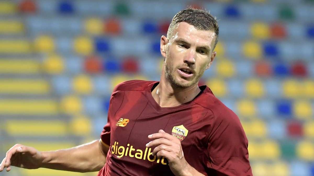 Fenerbahce, Dzeko: “Potevo lasciare la Roma dopo il primo anno, ma volevo dimostrare chi fossi. L’esonero di De Rossi? Mi ha sorpreso”