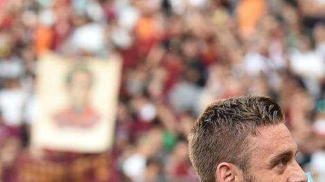 BOSTON - De Rossi: "Contro la Juventus sarà partita vera. Da 3-4 anni il nostro calcio è in crescita. Sarà diverso senza Totti ma nulla di problematico"