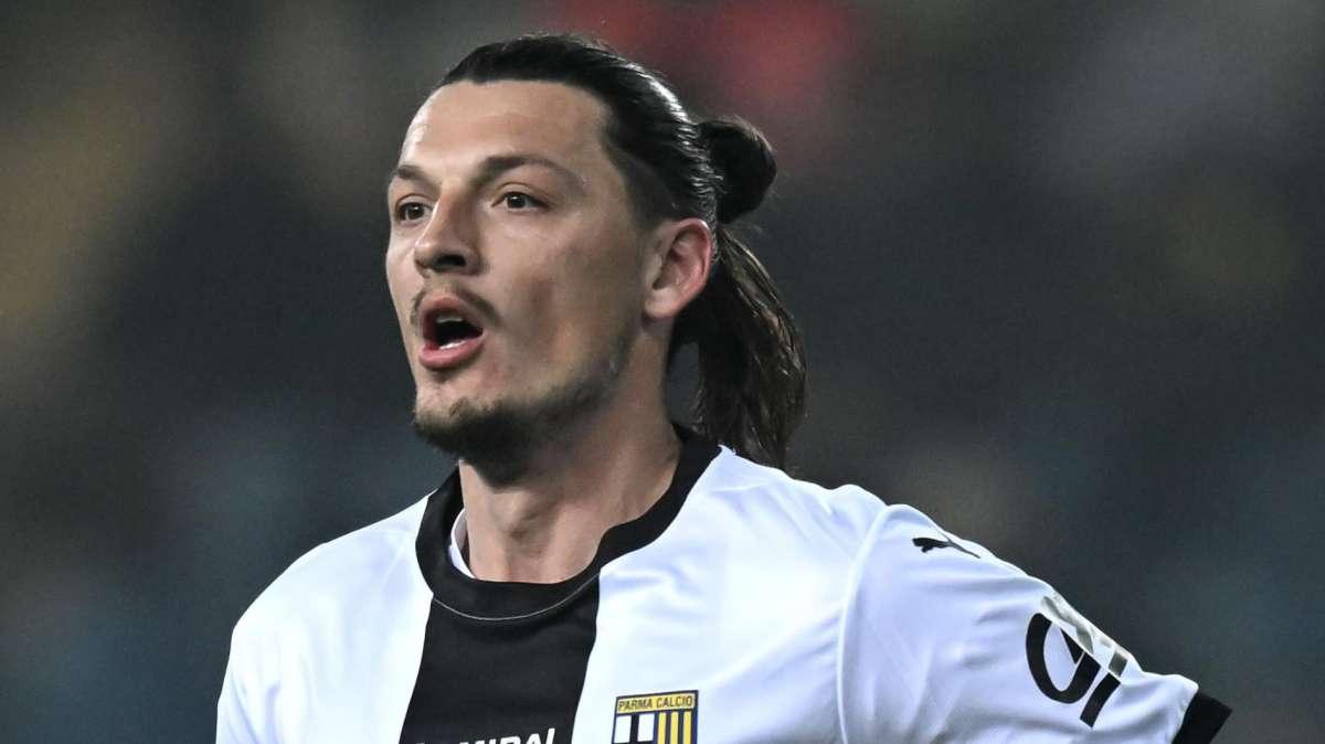 Parma, Djuric costretto al cambio: si sospetta un problema al collaterale 
