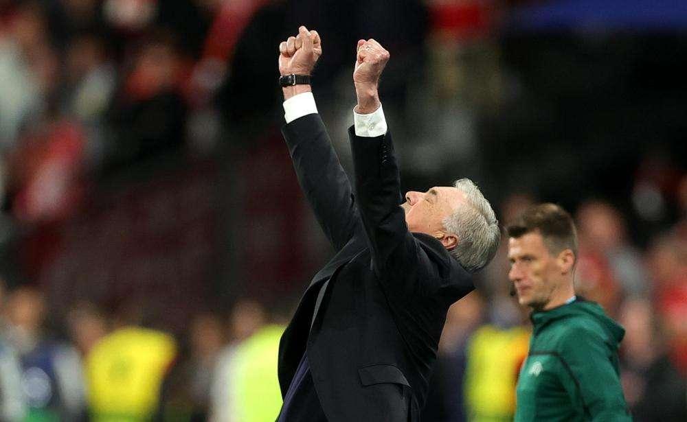 Real Madrid, Ancelotti: "Sono l'uomo dei record, non ci posso credere"
