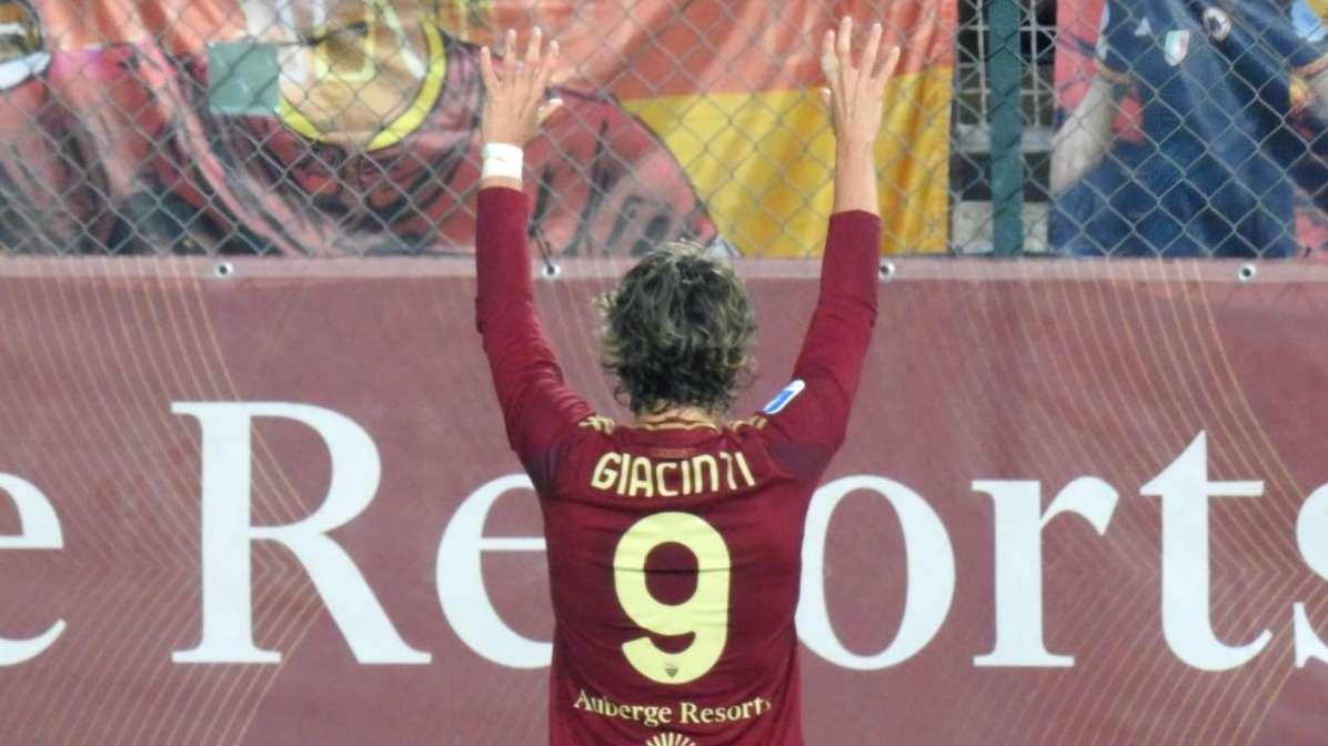 Giacinti: "Volevamo portare i 3 punti a Roma per questa gente che vive di derby. Ringrazio i tifosi per essere sempre presenti"