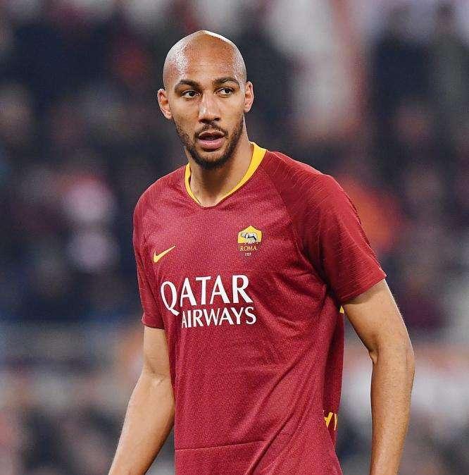Nzonzi: "Non sono ancora al 100%, so che posso fare di più. Fiducioso per derby e Porto"