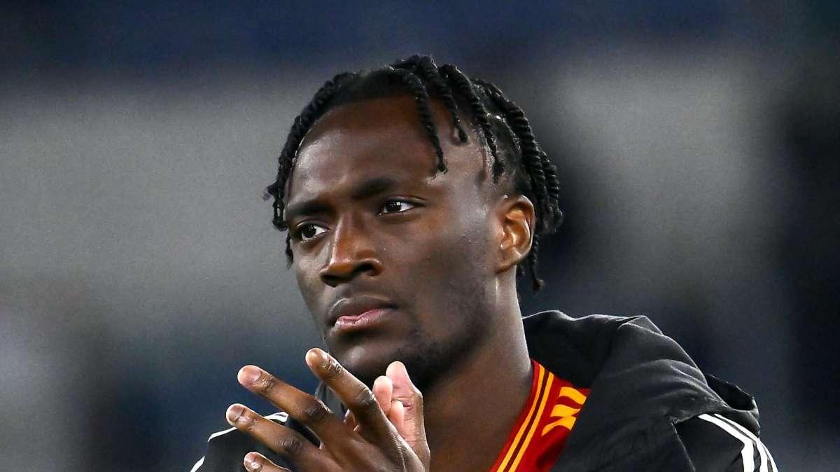 Calciomercato Roma - Abraham accetta il Milan, i rossoneri vorrebbero inserire Jovic