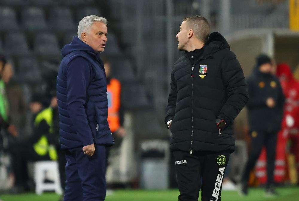Lite con Mourinho, da procura Figc avviso di deferimento a Serra