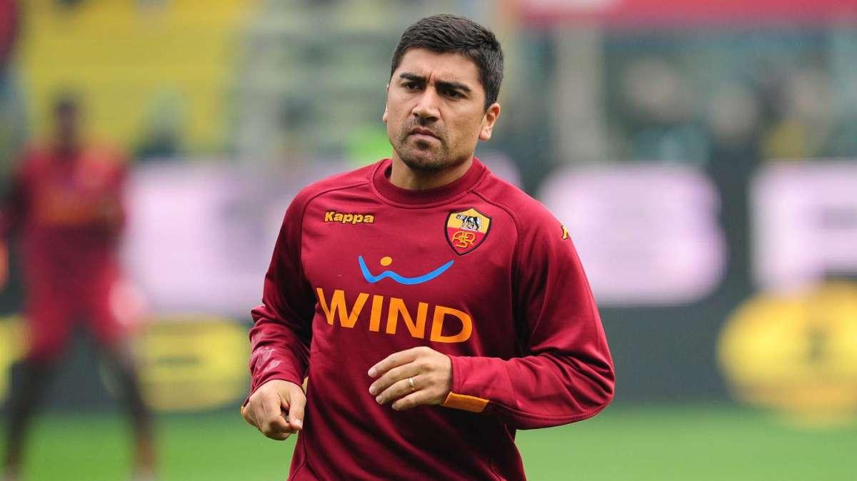 Trigoria: La Sensi in visita, N. Burdisso differenziato. Pizarro e Brighi in gruppo. Duecento tifosi presenti