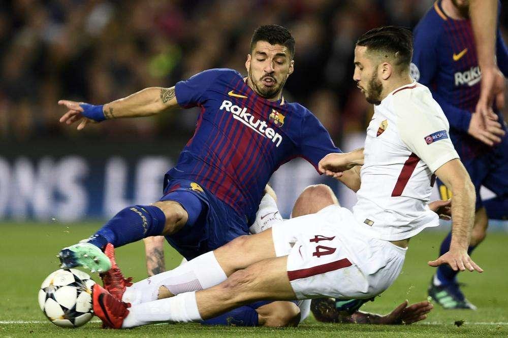 Barcellona-Roma 4-1 - Due autogol, Pique e Suarez condannano i giallorossi. Dzeko non basta. FOTO! VIDEO!