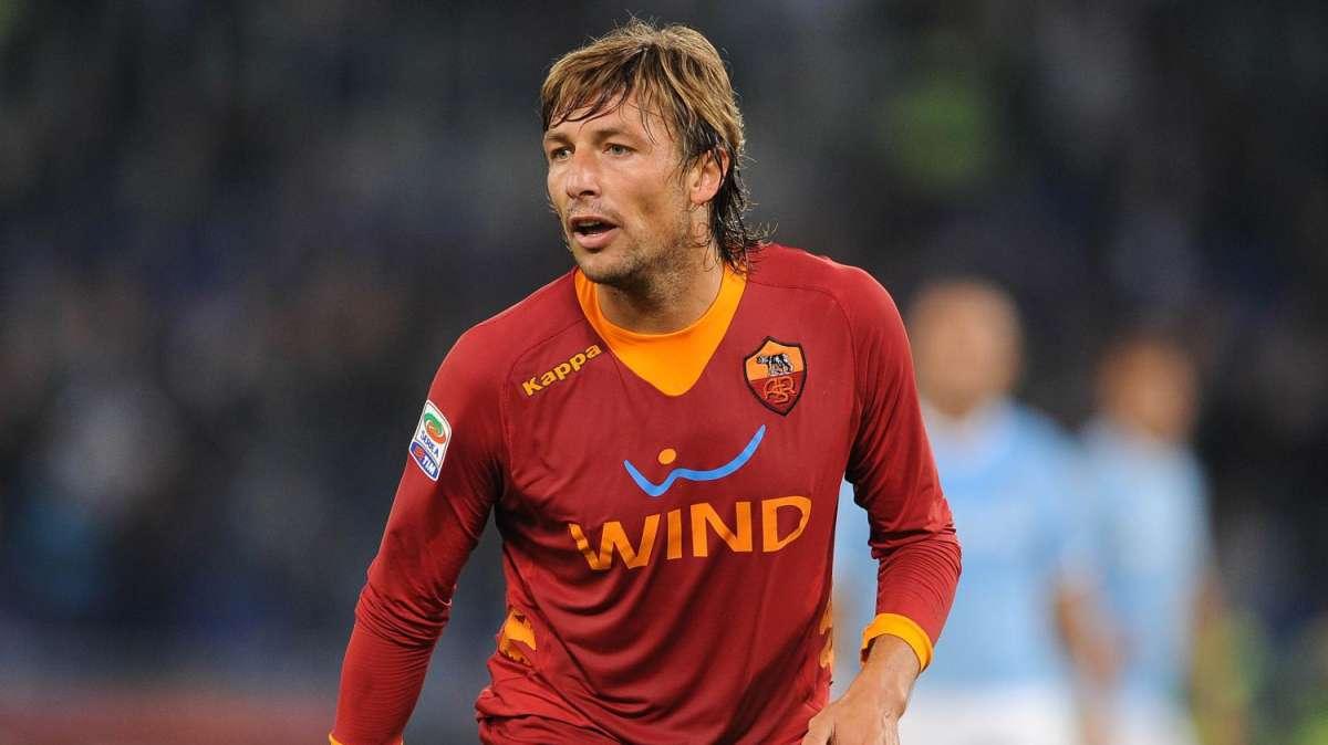 I DUELLI - Occhio a Bertolacci a centrocampo. In difesa, in due su Corvia