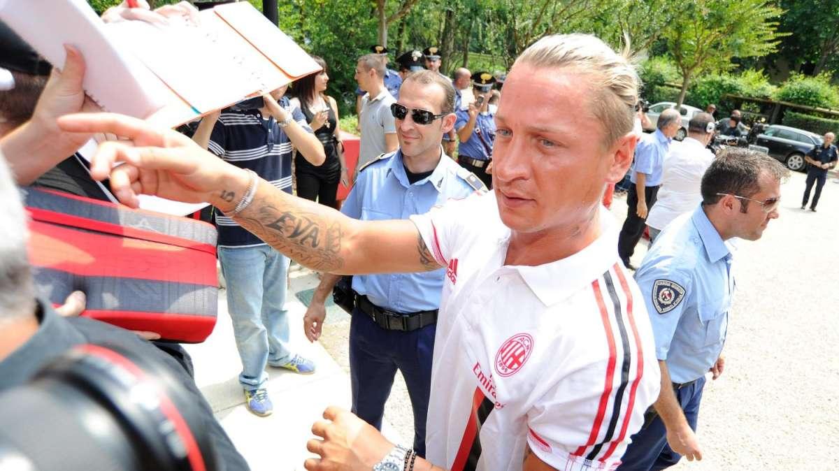 Mexes: "E' grazie alla Roma se ora sto qui. I tifosi della Roma sono spettacolari"