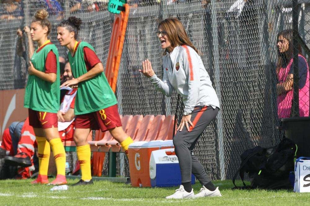Serie A Femminile - Roma-Hellas Verona 2-1, vincono le giallorosse con un gol di Simonetti nei minuti di recupero