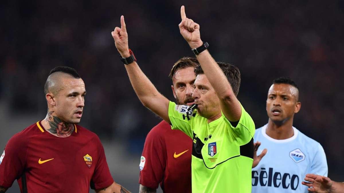 Rocchi: "In un Roma-Lazio mi sono perso un rigore e ho capito l'importanza del VAR"