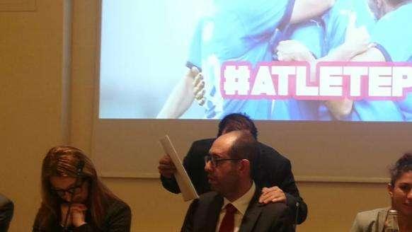SENATO - Bartoli: "Una bambina che inizia a giocare oggi deve sapere che potrà vivere di calcio". Giugliano: "Professionismo donne significa porre fine a una discriminazione non più tollerabile". VIDEO!
