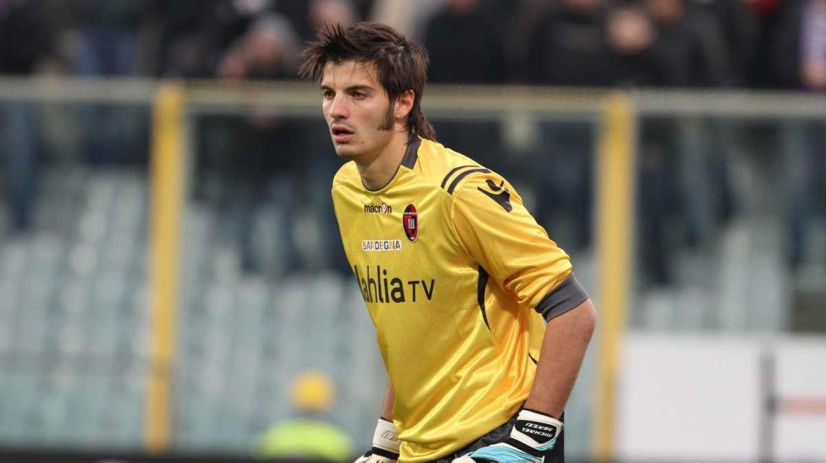 Agazzi: "Mi fa piacere essere accostato alla Roma ma ora penso solo al Cagliari"