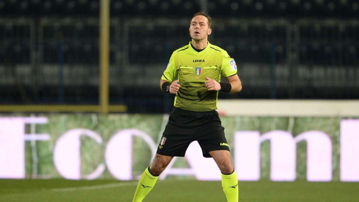 Roma-Lazio 2-0 - La moviola: sacrosanta l'espulsione di Acerbi