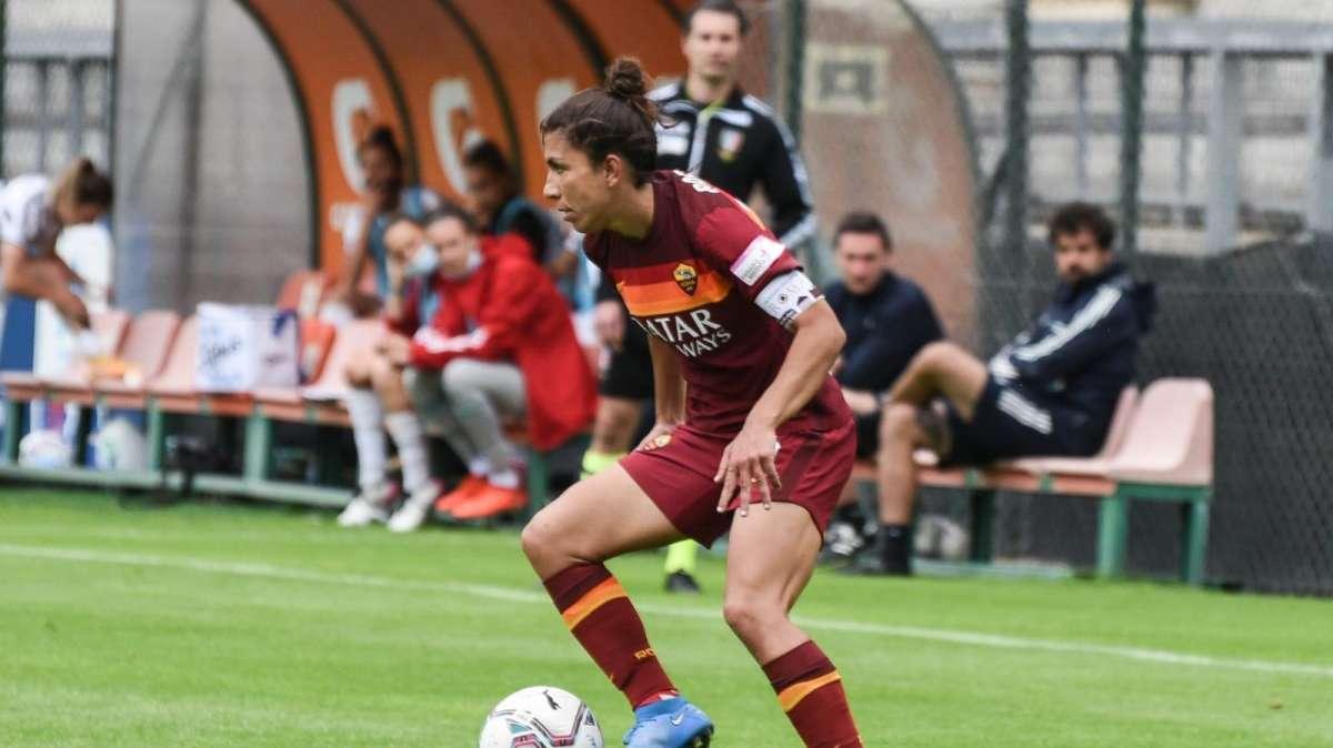 Roma Femminile, Bartoli: "I Derby sono sempre difficili, ma l'importante era la vittoria. Pubblico meraviglioso, mi ha fatto venire i brividi"