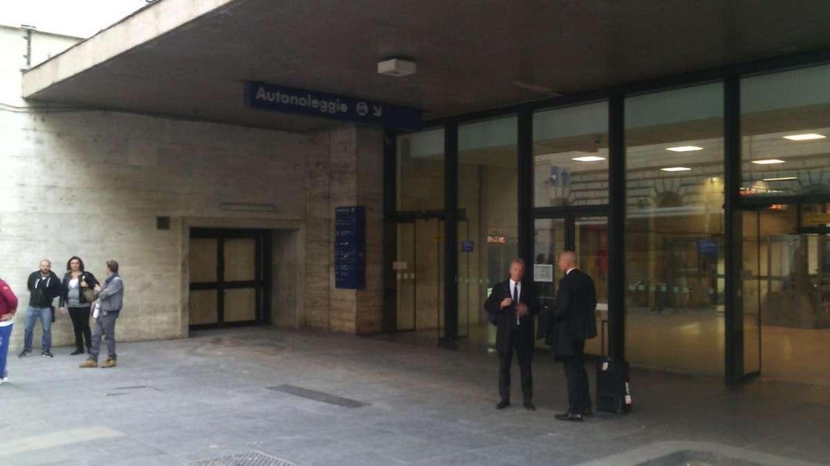 Roma in partenza da Termini per Napoli. VIDEO!