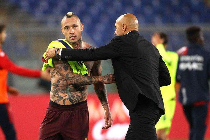 Instagram, Nainggolan: "Complimenti Salah, avanti così ragazzi"