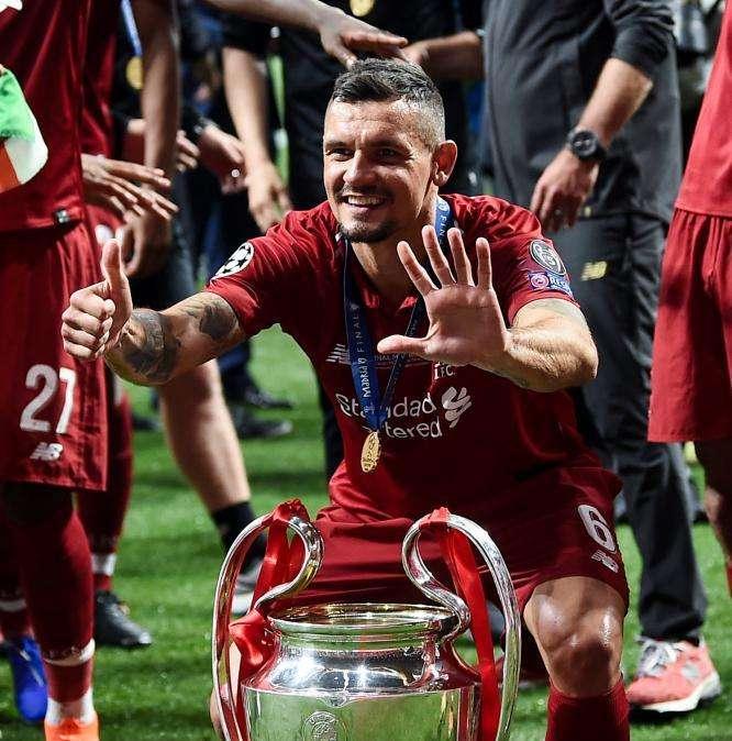Lovren: "La Roma mi ha cercato con insistenza. Klopp mi ha detto che ha bisogno di me"