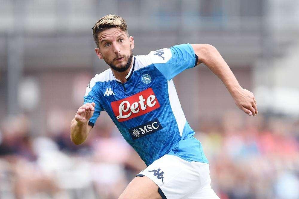 Nuovo sondaggio per Mertens, De Laurentiis lo considera incedibile