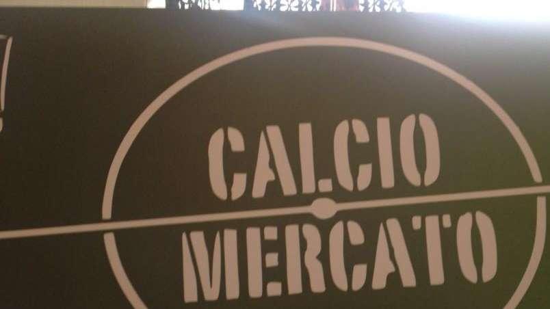 MERCATO - Inter, accelerata per il rinnovo di Icardi. Sondaggio del Parma per Iturbe. Piatek a Milano, domani le visite mediche. Balotelli al Marsiglia. Higuain a Londra