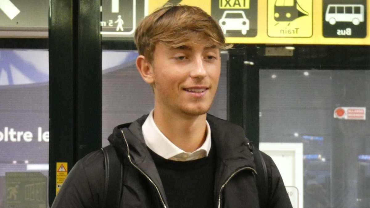 COMUNICATO AS ROMA - Huijsen è un nuovo giocatore del club