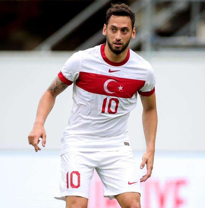Calhanoglu: "Italia ha qualità ma noi vogliamo vincere"
