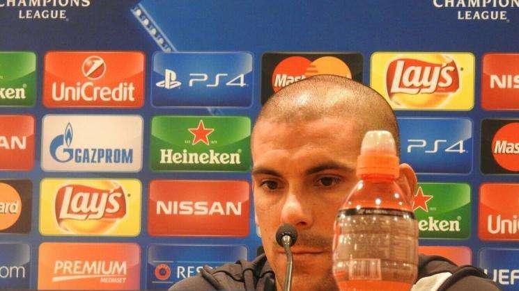 OLIMPICO - Maxi Pereira: "È uno spareggio. Magari giochiamo male e passiamo il turno...". FOTO!