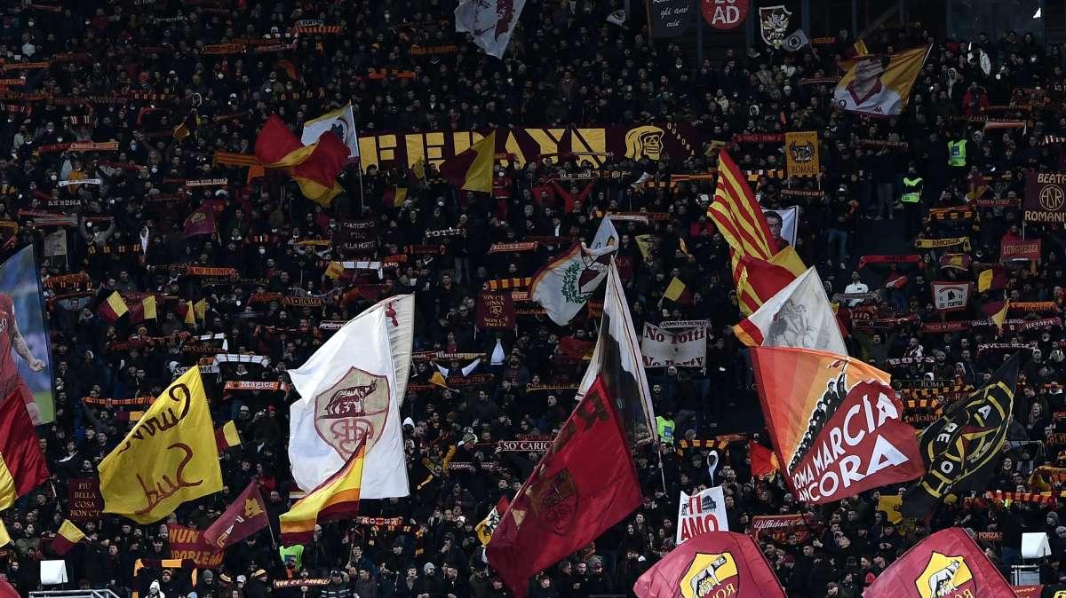 LA VOCE DELLA SERA - La Roma non va oltre lo 0-0 contro il Bologna. Mourinho: "Sabato una squadra ha vinto con un gol in fuorigioco e siamo nel 2022". La Primavera batte il Cagliari 2-1