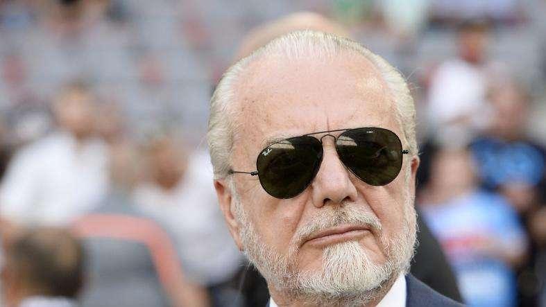 Napoli, De Laurentiis: "Possibile che la Roma voglia Mertens ma non lo scambieremmo con Florenzi"