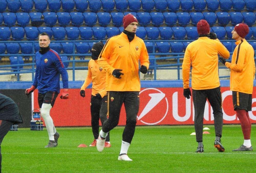 LA VOCE DELLA SERA - Di Francesco: "Voglio vedere una squadra in crescita". De Rossi: "Mi sento bene". Kharkiv, assente Florenzi nella rifinitura