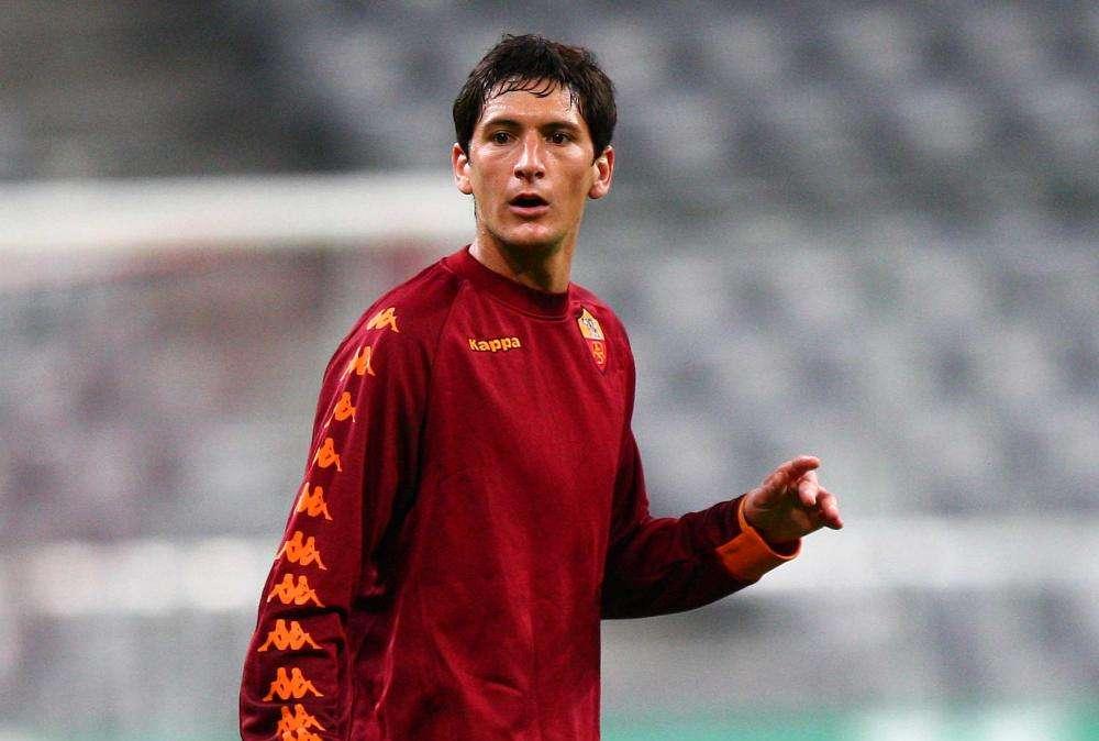 Cesena e Catania su Burdisso jr.