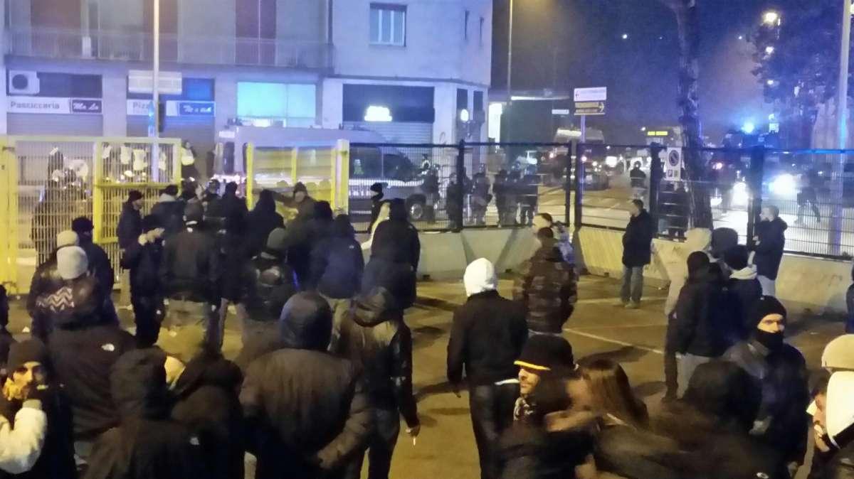 Il Ministro dell'Interno Piantedosi: "Nel pomeriggio firmerò un provvedimento per vietare le trasferte dei tifosi Roma e Napoli per due mesi"
