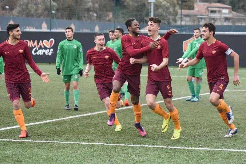  UNDER 17 SERIE A E B  PAGELLE AS ROMA vs US AVELLINO 1912 4-0 - Guehi essenziale. In evidenza Adorni, De Angelis e Kalaj