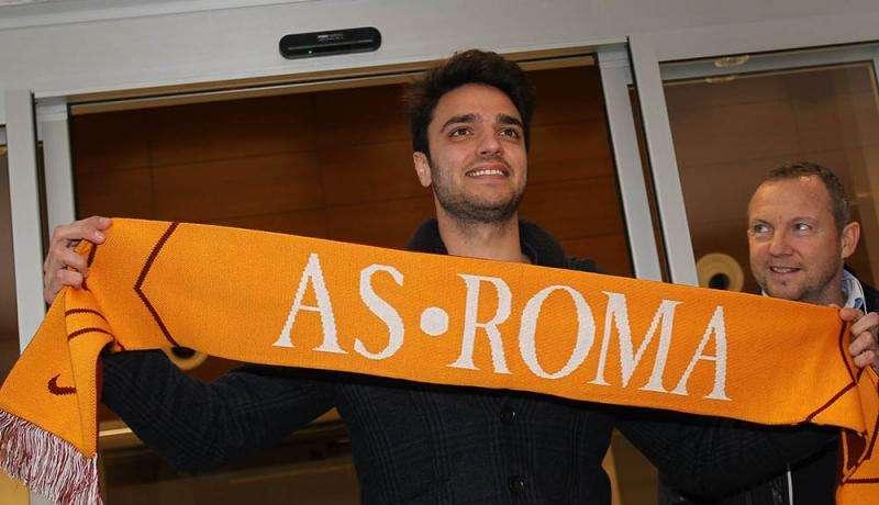 Colombo, intermediario Grenier: "Negli ultimi anni ha giocato poco per scelta tecnica. Ha voluto la Roma con tutte le sue forze"
