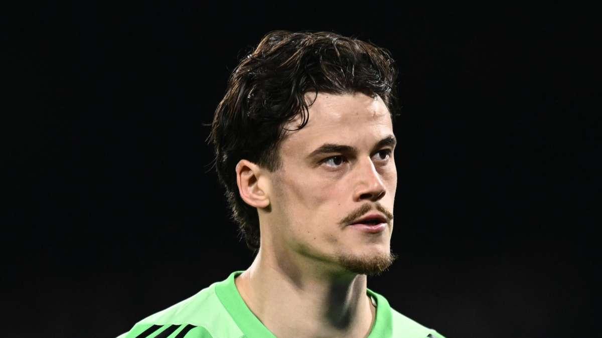 Calciomercato Roma - La Juventus sogna Svilar e offre Koopmeiners