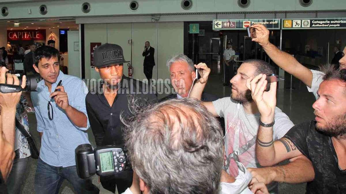 AS Roma: "Seydou Keita giallorosso fino al 30 giugno 2015". FOTO! VIDEO!