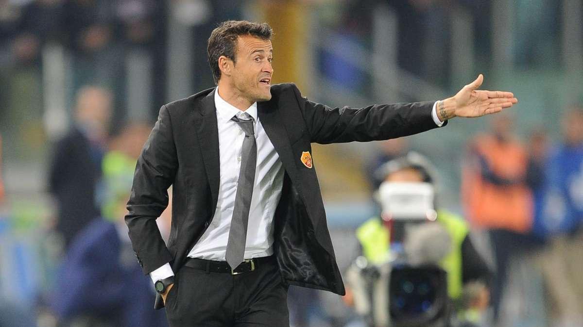 Luis Enrique: "Totti è recuperato, lo vedo meglio come trequartista. Con Heinze nessuna discussione. Non c'è nessun malumore nello spogliatoio, la squadra si allena bene"