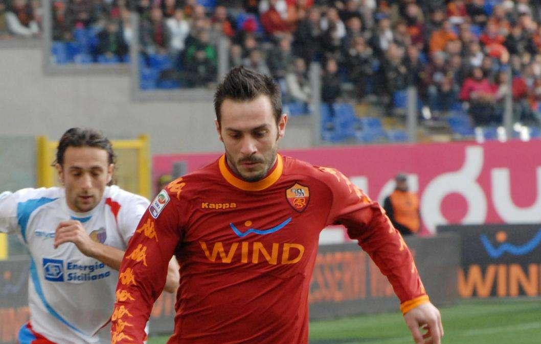 Trigoria: assenti Cassetti e Totti. Mini torneo a tre squadre. Riise esce dal campo zoppicando 