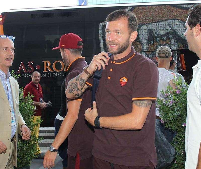 Lobont: "Il mio esordio con la Roma non fu piacevole, fortuna mi salvò Totti"
