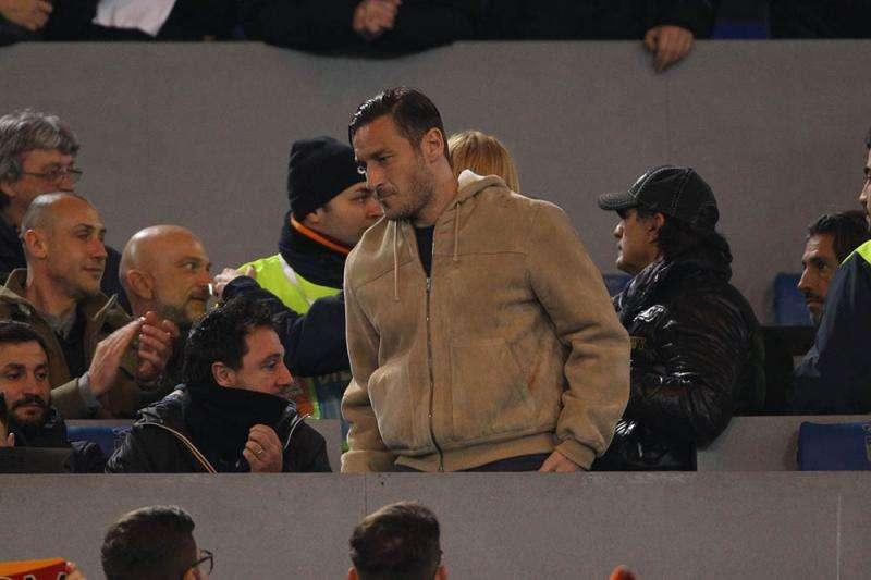 Totti scherza con Spalletti prima di Roma-Palermo: il dialogo tra i due