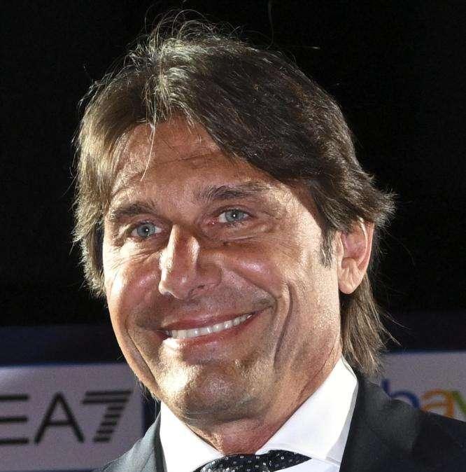 Conte: "Napoli tra le favorite? L'obiettivo è tornare in Champions"