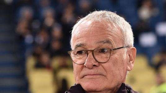 L'emergenza terzini e lo scarso feeling di Ranieri con la difesa a tre