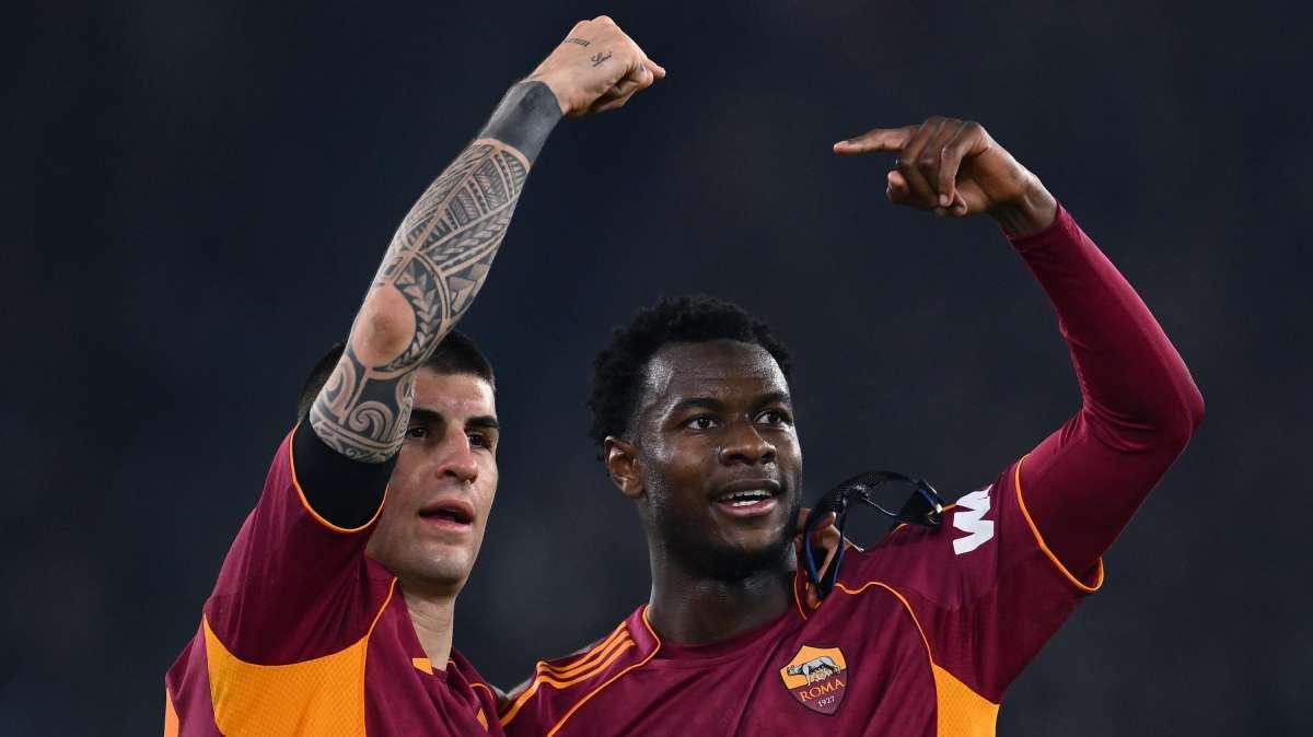 Roma-Cremonese 3-0 - La gara sui social: "Sti giovanotti de sta Roma bella. Se non è un miracolo questo, è qualcosa che gli somiglia molto"