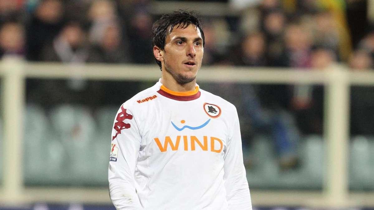 Burdisso: "La Roma pecca nelle partite importanti. L'ambiente di Roma è simile a Buenos Aires"
